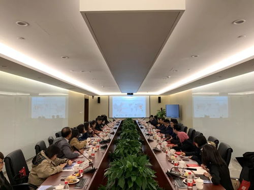 中國-東盟大數(shù)據(jù)技術(shù)與產(chǎn)業(yè)發(fā)展研討會代表團(tuán)參觀數(shù)字企業(yè)體驗(yàn)館